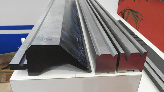 購入 42CrMoセクション穿孔器に用具を使うカスタマイズ可能なヨーロッパ式の出版物ブレーキは/型死にます online manufacture