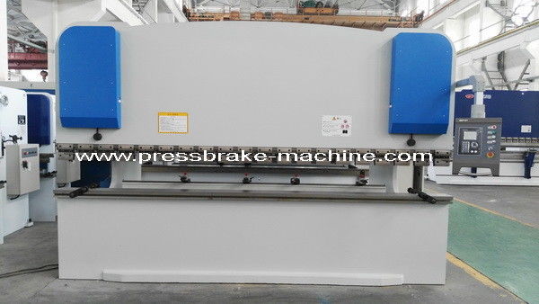 汎用 380V メタルシートプレスブレーキ 3200mm 長さ